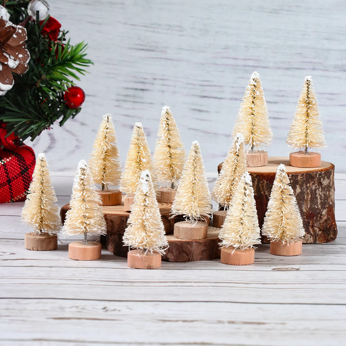 Mini Forêt Enneigée de Noël (8 pièces)